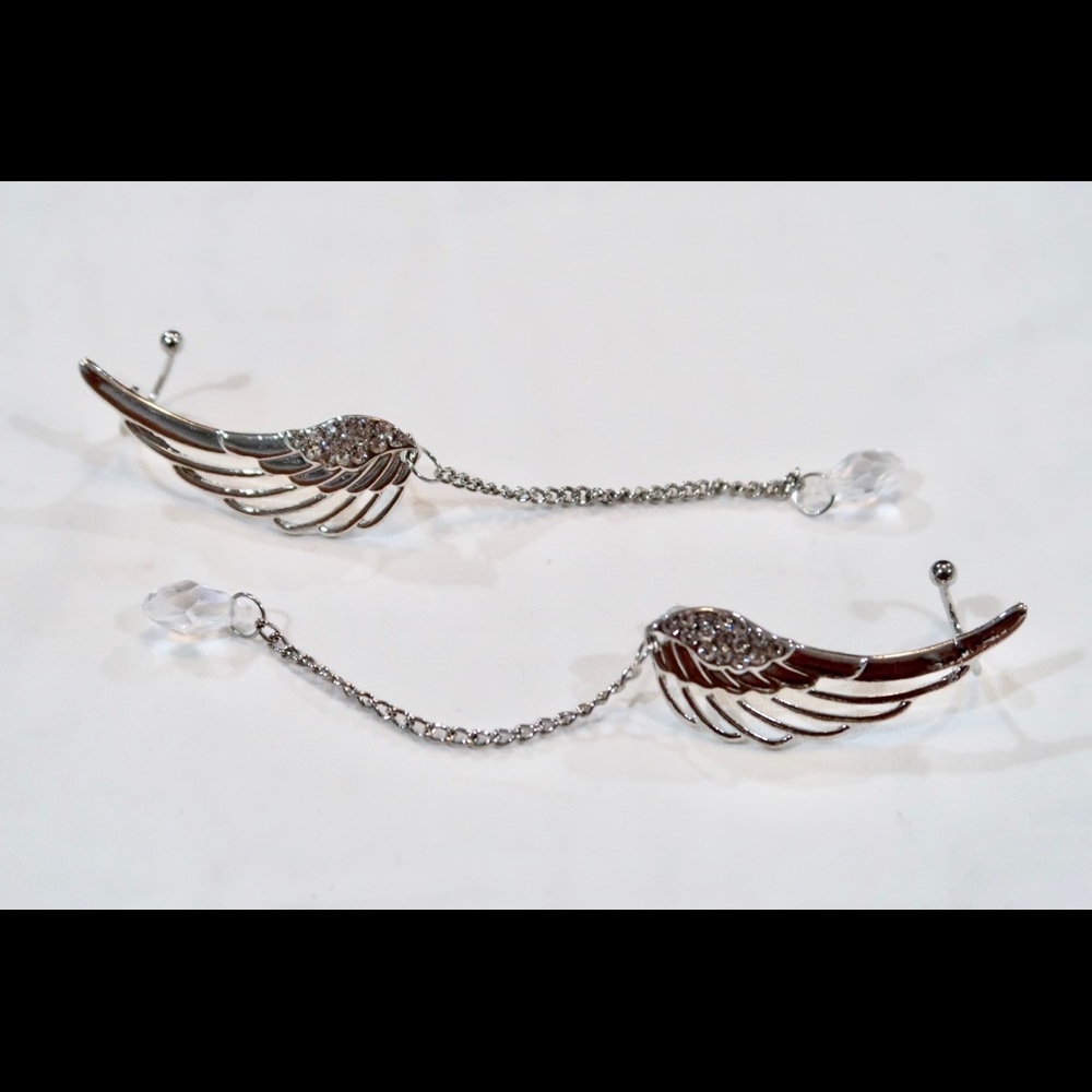 NWOT Angel Wing Crystal Drop 👼 - Picture 4 of 5